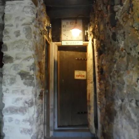Vella 1 Apartment *